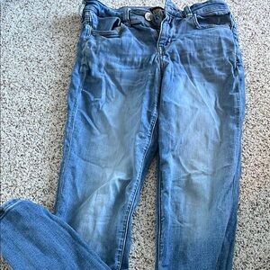 American eagle stretchy skinny jeans